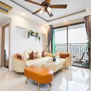 Saigon Cbd Apartment - Infinity Pool Apartment